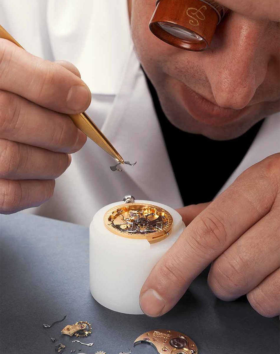 Wir können auf den Blick hinter die Kulissen von Tutima gespannt sein.