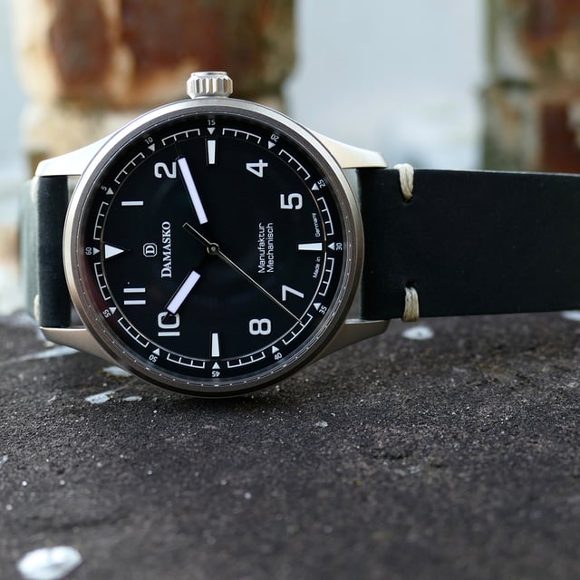 Damasko DF10 Schwarz 