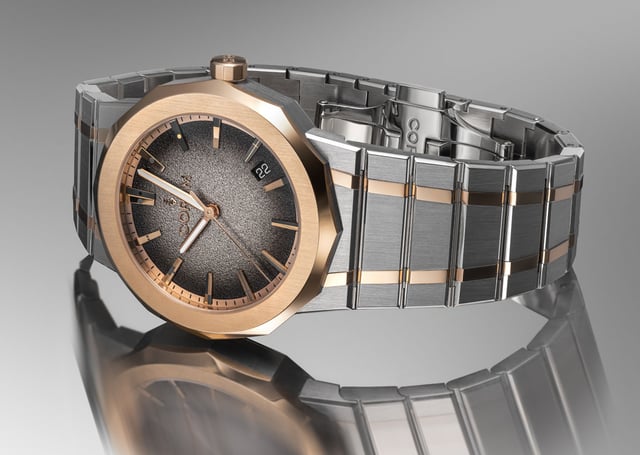 Corum: Admiral 39 Bicolor