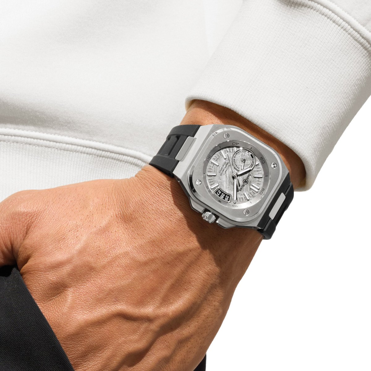 Bell & Ross BR-X5 Meteorite, Uhr am Handgelenk