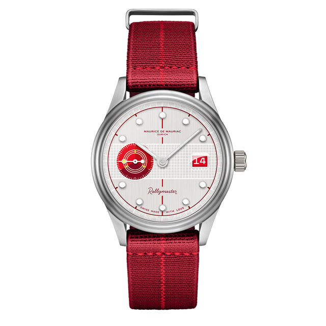 Frontansicht der Maurice de Mauriac Rallymaster Swiss Tennis mit rotem Band