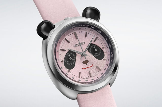 Seiko Power Design Project HHK002: Frontansicht Uhr mit Panda-Ohren in Rosa
