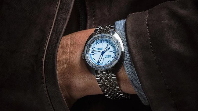 Doxa – Sub 250T GMT „Great White“ Topper Edition, Taucheruhr mit Automatikwerk und weißem Zifferblatt