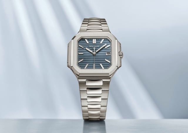 Patek Philippe: Cubitus Ref. 7128-1G-001 in Weißgold