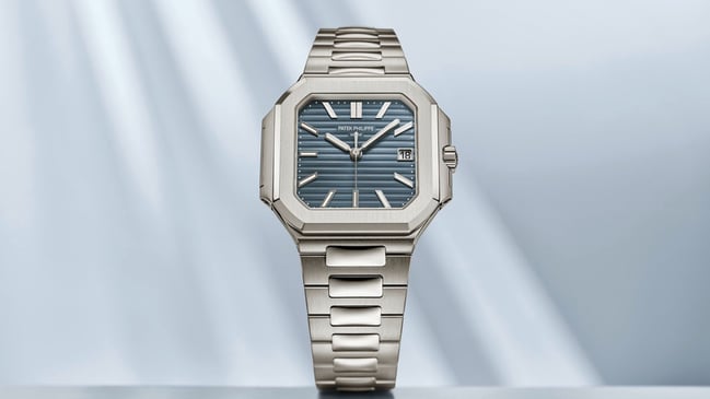 Patek Philippe: Cubitus Ref. 7128-1G-001 in Weißgold