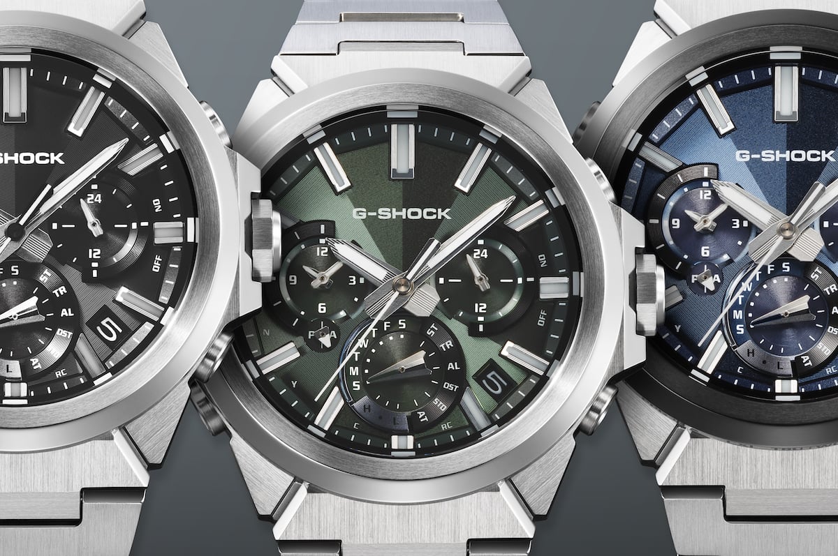 Nahaufnahme der drei versionen der CASIO G-Shock GST-W1000D, DETAIL, Zifferblatt