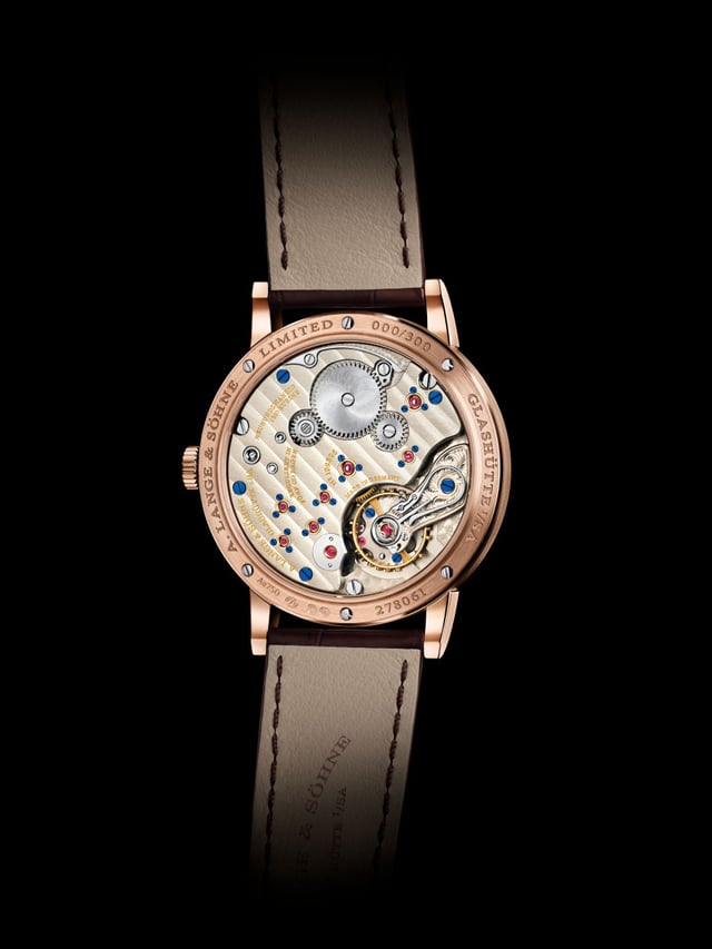 A. Lange Söhne 1815 AUF/AB, Ref. 244.037: Boden