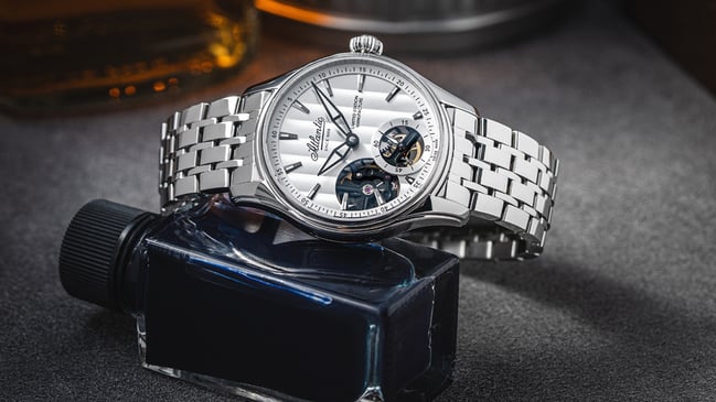 Atlantic Worldmaster Prestige ATL-4 liegend
