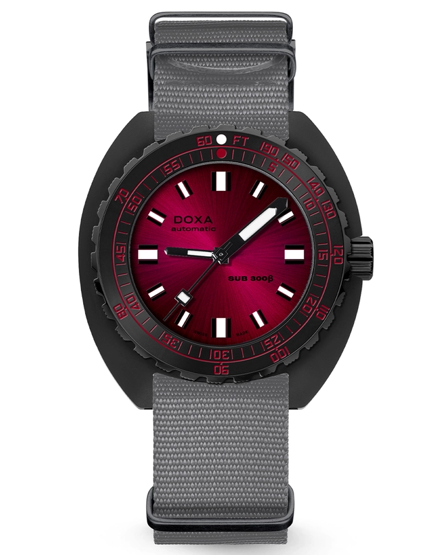 Doxa – SUB 300β Ceramic „Dubai Watch Week 2025“, Taucheruhr mit Kautschukband und Automatikkaliber