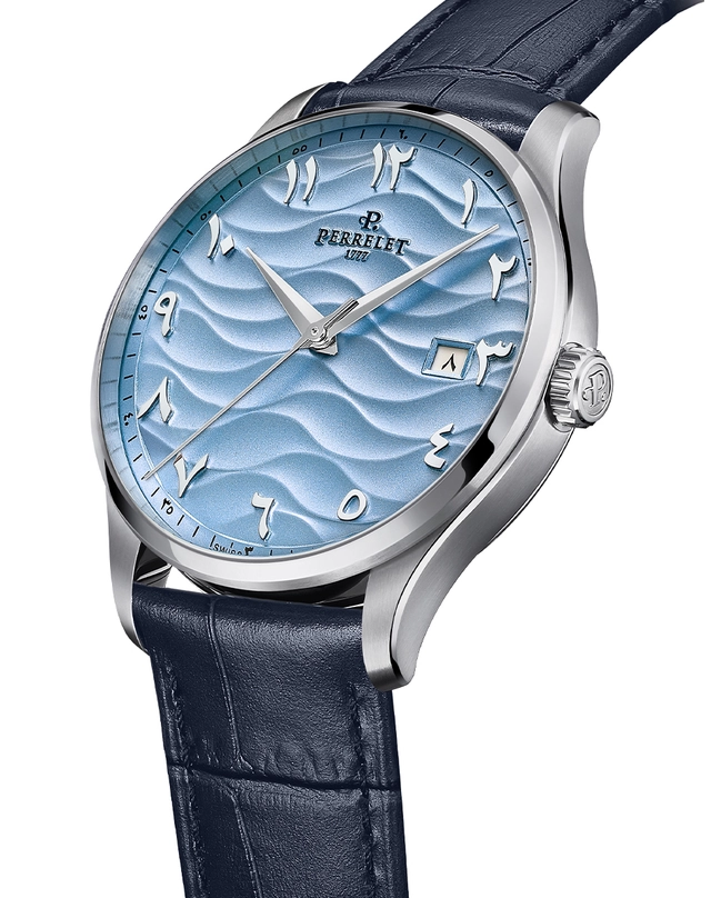 Perrelet – Weekend Arctic Dunes, elegante Edelstahluhr mit Automatikwerk und hellblauem Zifferblatt