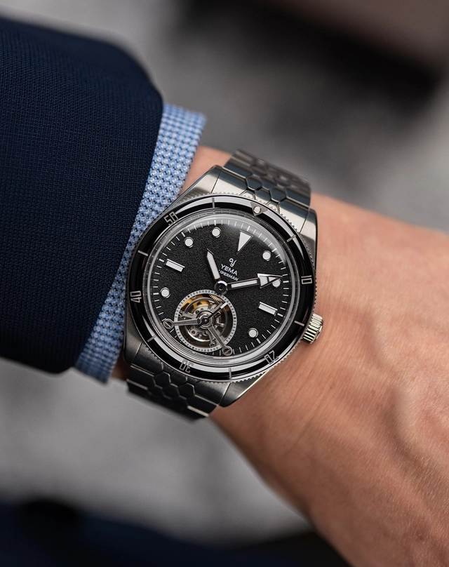 Yema – Superman Tourbillon CMM.31 Limited Edition, Taucheruhr aus Edelstahl mit Tourbillon und Handaufzugskaliber