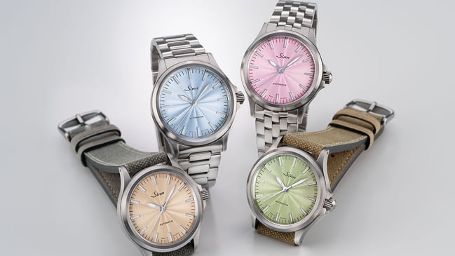 Sinn 556 Sand, Eisblau, Malve und Salbei