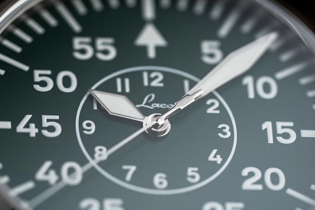 Laco Aachen Grün 39 Zifferblattdetail