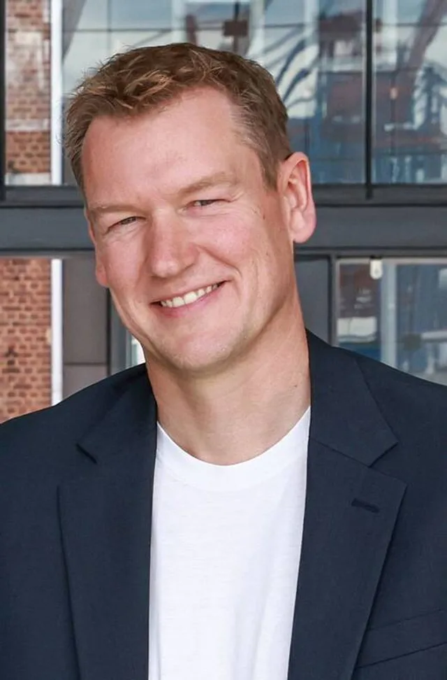 Markenverantwortliche sollten Zahlen nicht einfach blind vertrauen, sagt Axel Bellieno. Der unabhängige Mediaberater und Digitalspezialist redet Tacheles zum Thema Brand Safety in Folge 29 des W&V Trendhunter.