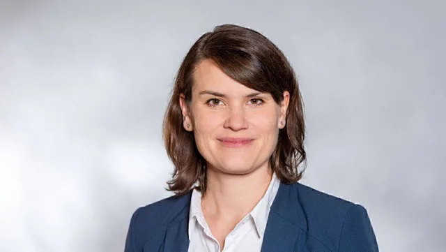 Prof. Dr. Miriam Goetz ist Professorin für Kommunikation & Medienmanagement an der IST-Hochschule für Management 