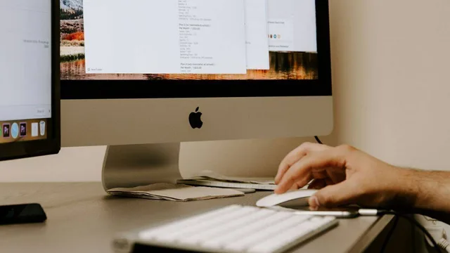 Während B2B-Marketingteams Kampagnen optimieren, recherchieren potenzielle Käufer längst in ChatGPT. Ein Datenloch, das Budgets frisst. Darüber diskutieren wir beim kostenlosen W&V-Webinar „Beyond the Funnel" am 9. Juni.