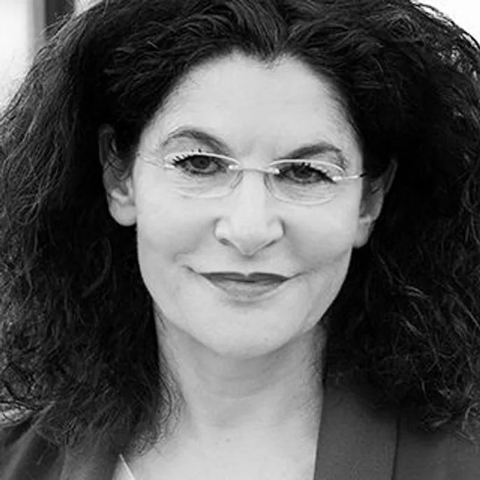 Tina Müller